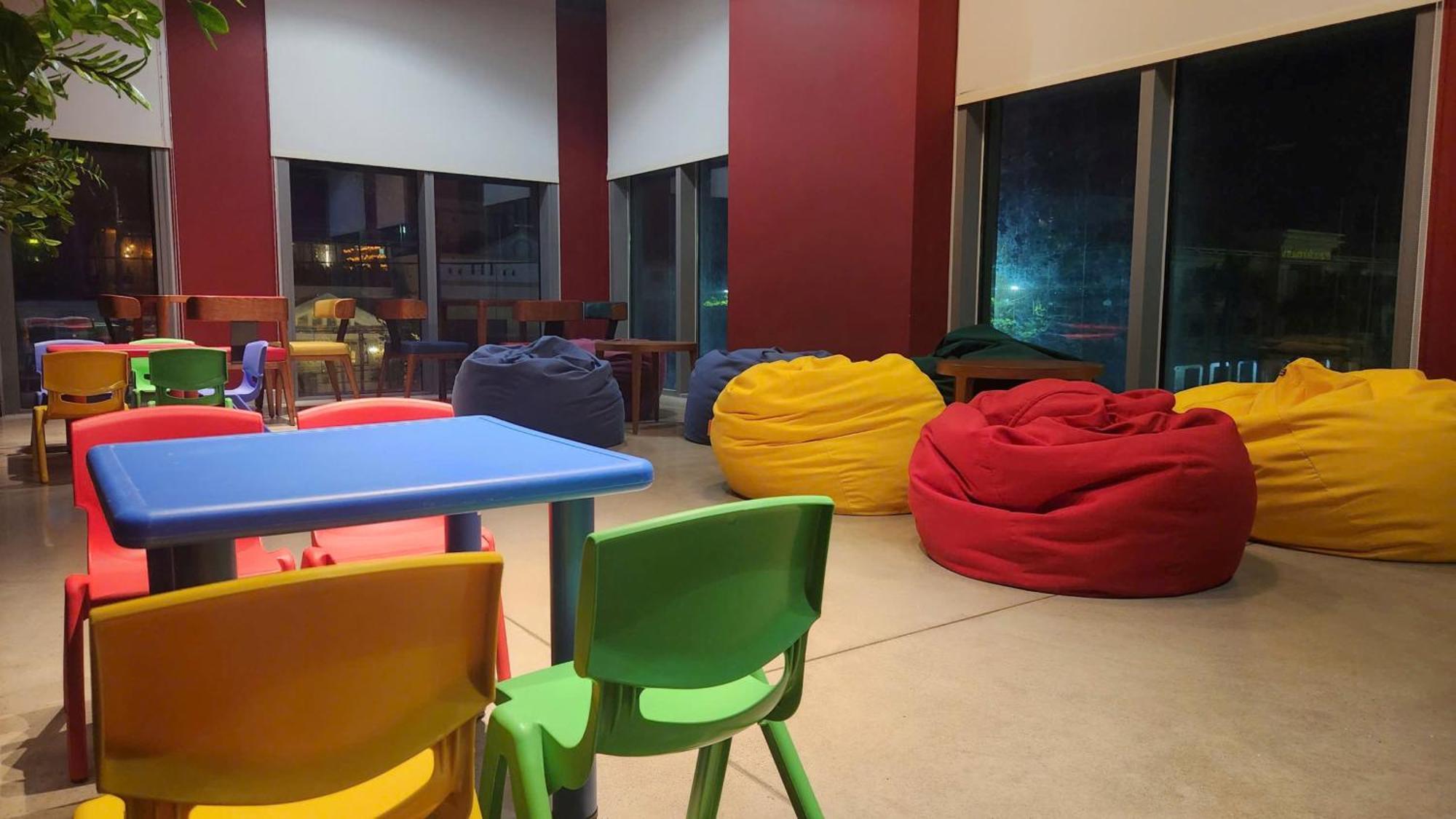 Wink Hotel Tuy Hoa Beach - 24Hrs Stay & Rooftop Pool Bar Exteriér fotografie